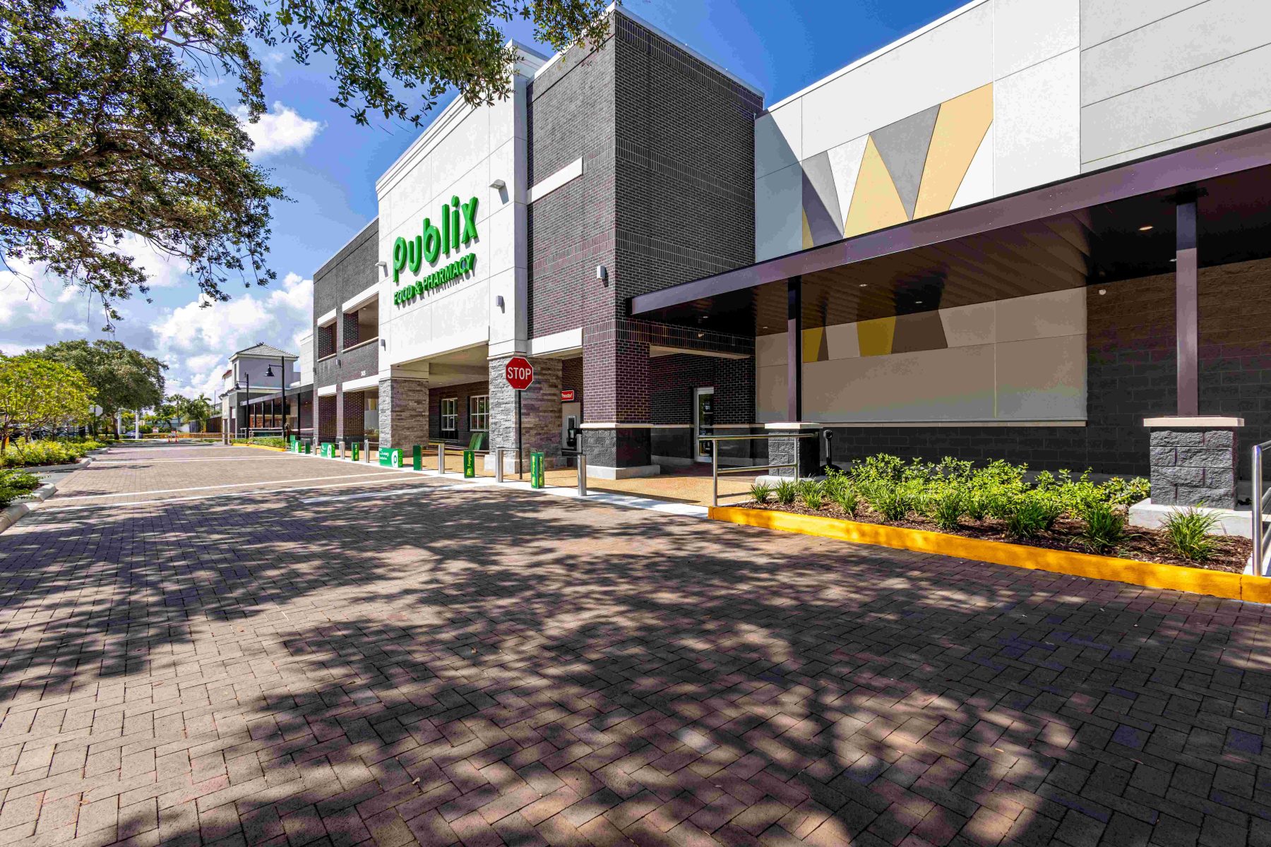 Shoopershaven publix front edited reduced