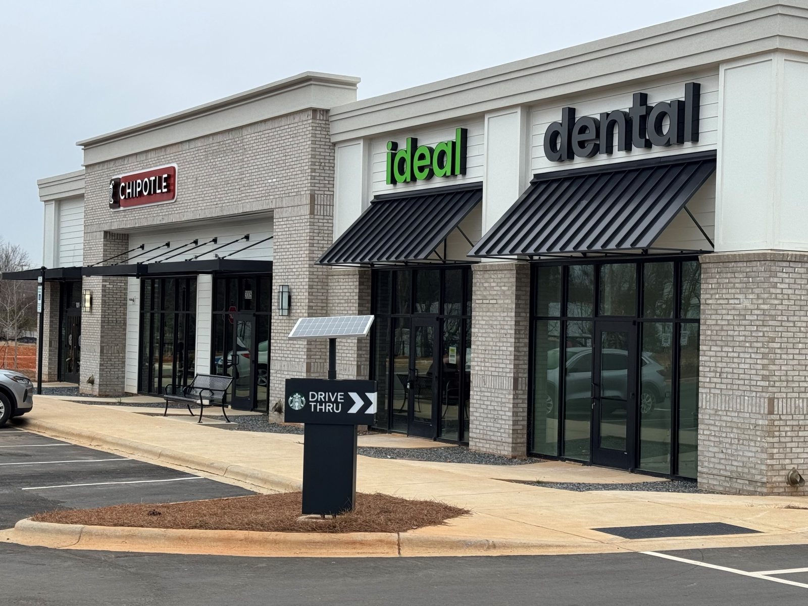 Storefront varp reduced