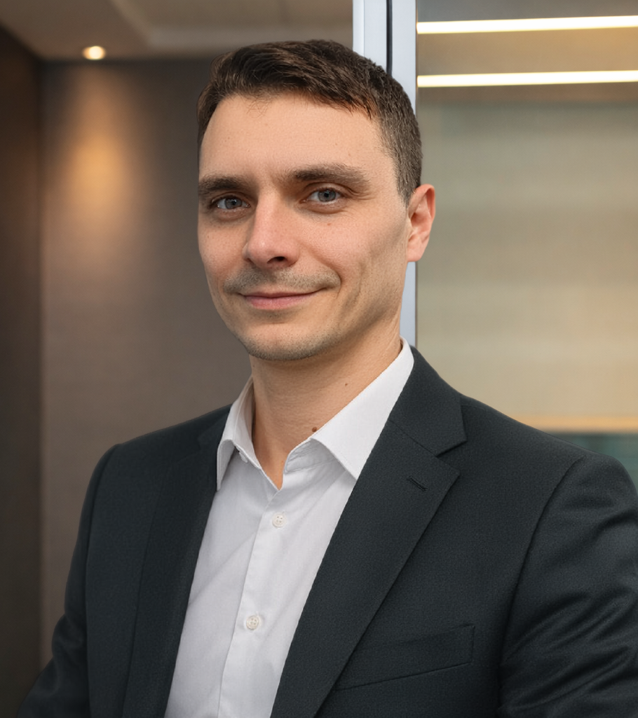 AndriiLazorenko OfficeBackground 2 aspect ratio 400