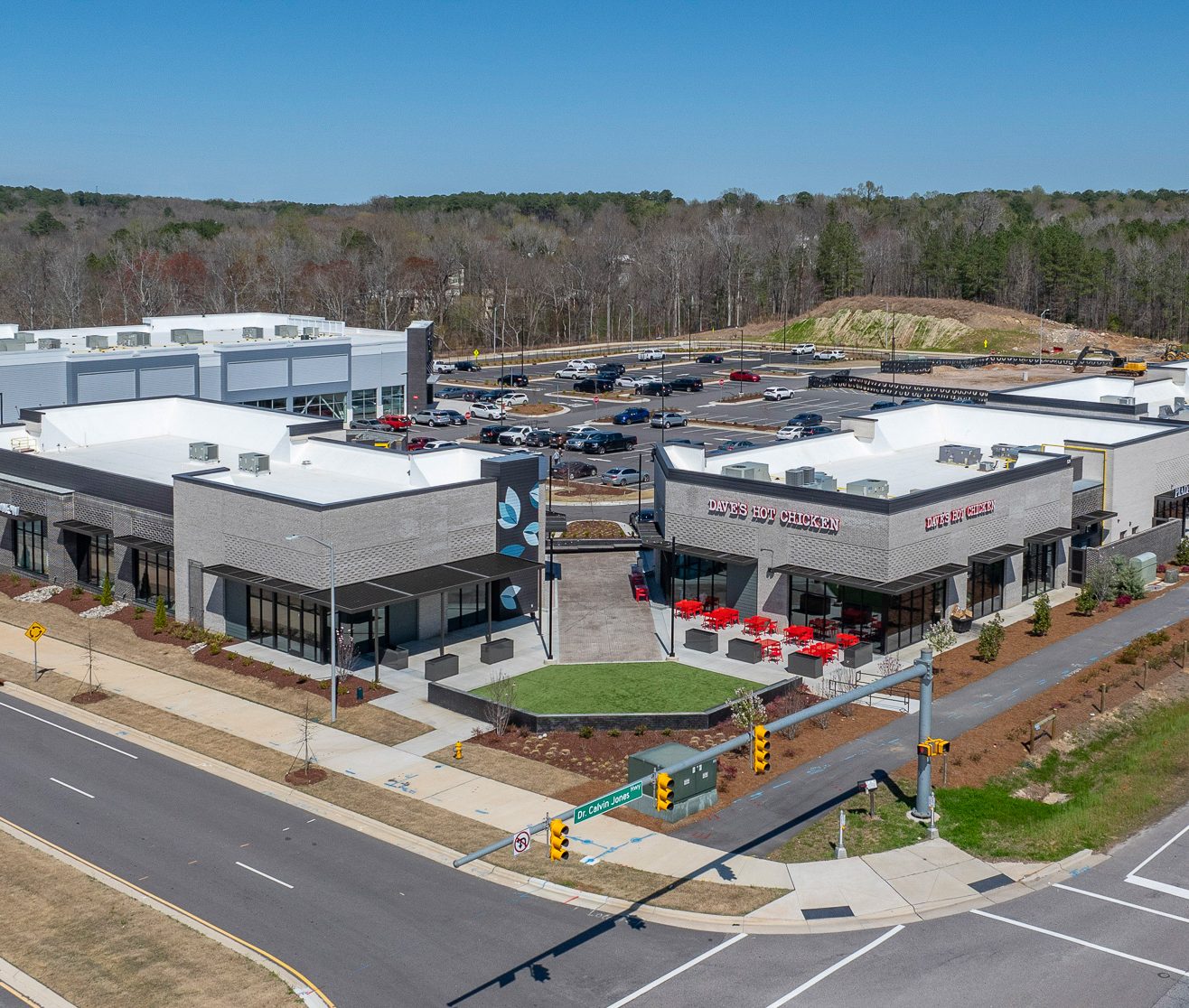 Grove 98 photo 3 25 25 CBRE 145 2 aspect ratio 1450